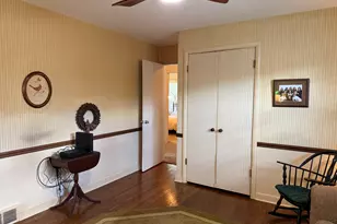 10045 S 53rd Ave, Oak Lawn, IL 60453 - Photo 14