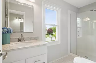 4255 Oak Knoll Ln, Hoffman Estates, IL 60192 - Photo 20