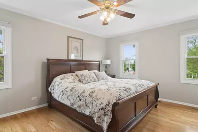 4255 Oak Knoll Lane, Hoffman Estates, IL 60192 - Photo 18