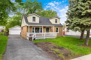 6754 S 78th Ave, Bridgeview, IL 60455 - Photo 2