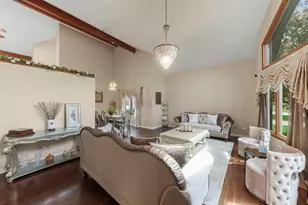 9040 Frances Ln, Orland Park, IL 60462 - Photo 6