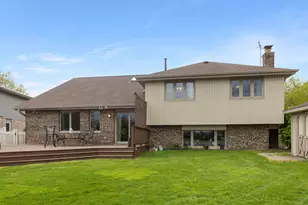 9040 Frances Ln, Orland Park, IL 60462 - Photo 32