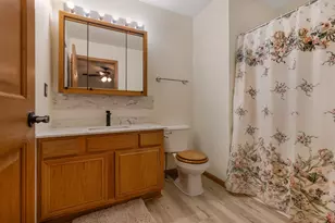 3145 Chanters Ct, Rockford, IL 61109 - Photo 8