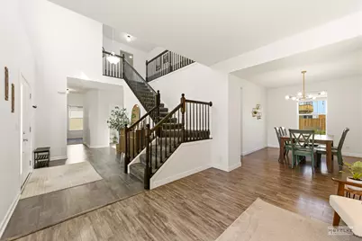 775 Kentshire Drive, Yorkville, IL 60560 - Photo 8