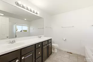 775 Kentshire Dr, Yorkville, IL 60560 - Photo 24