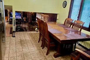 16821 S Clyde Ave, South Holland, IL 60473 - Photo 8