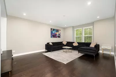 5564 Cloverdale Road, Hanover Park, IL 60133 - Photo 12