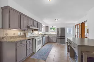 9150 S Hoyne Ave, Chicago, IL 60643 - Photo 8