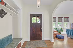 9150 S Hoyne Ave, Chicago, IL 60643 - Photo 2