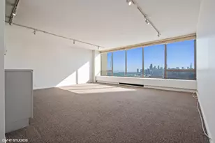 2800 N Lake Shore Dr, Chicago, IL 60657 - Photo 4