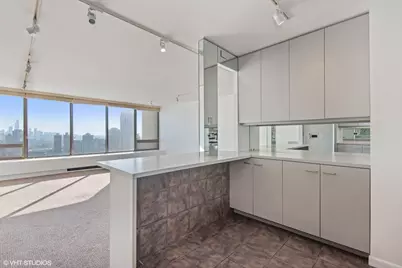 2800 N Lake Shore Drive #3214, Chicago, IL 60657 - Photo 8