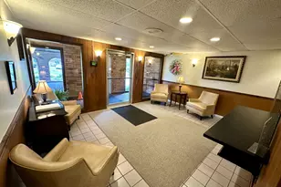 500 Redondo Dr, Downers Grove, IL 60516 - Photo 6