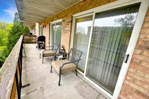500 Redondo Dr, Downers Grove, IL 60516 - Photo 36