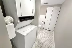 500 Redondo Dr, Downers Grove, IL 60516 - Photo 28
