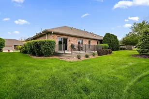 21205 Arbour Walk Dr, Frankfort, IL 60423 - Photo 4