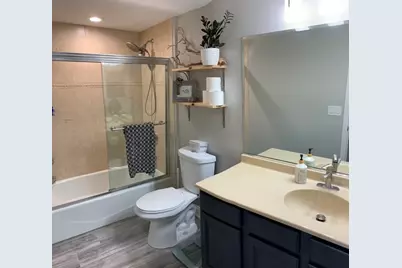 6560 W Diversey Avenue #316D, Chicago, IL 60707 - Photo 12