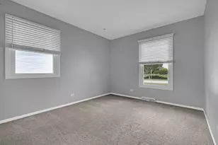 3755 Lexington Dr, Hoffman Estates, IL 60192 - Photo 18