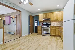 508 N Pearl St, Forrest, IL 61741 - Photo 8