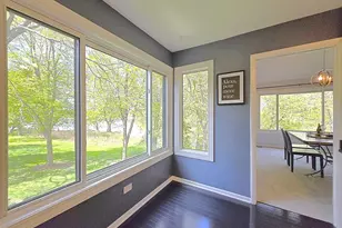 744 Old Barn Rd, Lake Barrington, IL 60010 - Photo 18