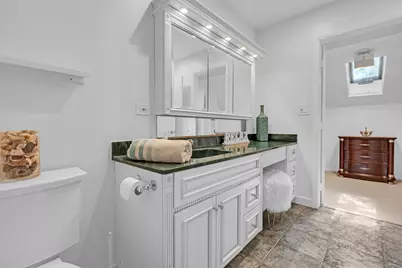 744 Old Barn Road #A, Lake Barrington, IL 60010 - Photo 24