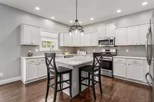 1308 Woodberry Dr, Mahomet, IL 61853 - Photo 16