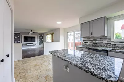 456 Wildflower Way, Bolingbrook, IL 60440 - Photo 16