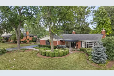 301 Willow Lane, Geneva, IL 60134 - Photo 2