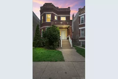 2124 Harvey Avenue, Berwyn, IL 60402 - Photo 2