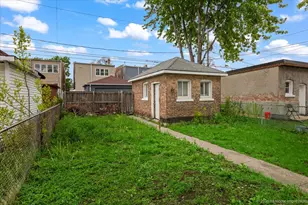 2124 Harvey Ave, Berwyn, IL 60402 - Photo 22