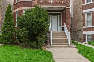 2124 Harvey Ave, Berwyn, IL 60402 - Photo 1