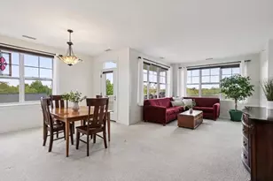 977 Harris Rd, Grayslake, IL 60030 - Photo 14