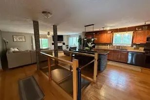 7758 Ray Ct, Roscoe, IL 61073 - Photo 8
