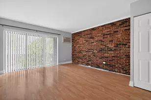 7117 W 93rd St, Oak Lawn, IL 60453 - Photo 6