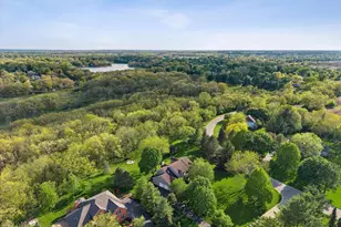 2 Fenview Ct, Oakwood Hills, IL 60013 - Photo 44