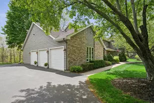2 Fenview Ct, Oakwood Hills, IL 60013 - Photo 40