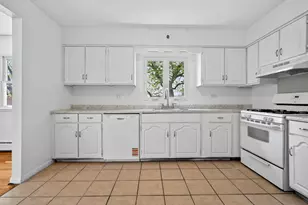 4420 Vernon Ave, Brookfield, IL 60513 - Photo 4