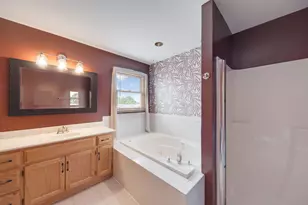 1432 Northfield Meadows Blvd, Bourbonnais, IL 60914 - Photo 12