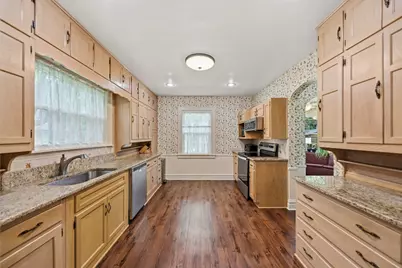 762 S Greenwood Avenue, Kankakee, IL 60901 - Photo 10