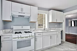 937 N County St, Waukegan, IL 60085 - Photo 6