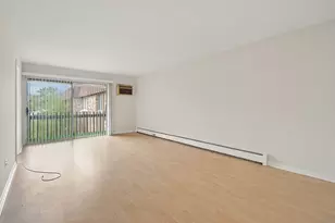 940 E Old Willow Rd, Prospect Heights, IL 60070 - Photo 6