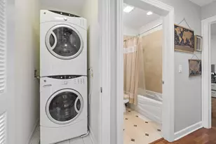 1633 N Clybourn Ave, Chicago, IL 60614 - Photo 22