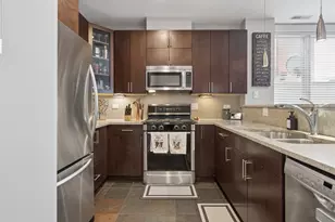 1633 N Clybourn Ave, Chicago, IL 60614 - Photo 6