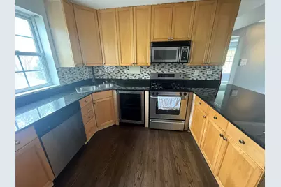 733 Dobson Street #2S, Evanston, IL 60202 - Photo 6