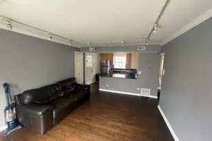 733 Dobson St, Evanston, IL 60202 - Photo 4