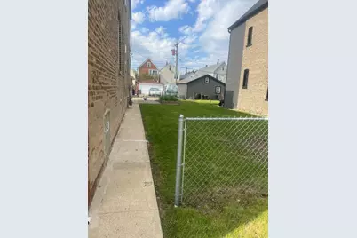 5052 W 31st Street, Cicero, IL 60804 - Photo 2