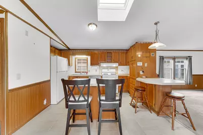 633 Mohawk Trail, Marengo, IL 60152 - Photo 4