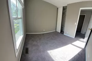 1401 Knoll Dr, Naperville, IL 60565 - Photo 6