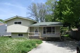 7514 Pingree Rd, Crystal Lake, IL 60014 - Photo 1