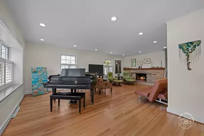 1419 E Forest Avenue, Wheaton, IL 60187 - Photo 6