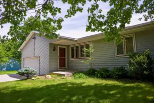 1207 W Dianne Ln, Mahomet, IL 61853 - Photo 28